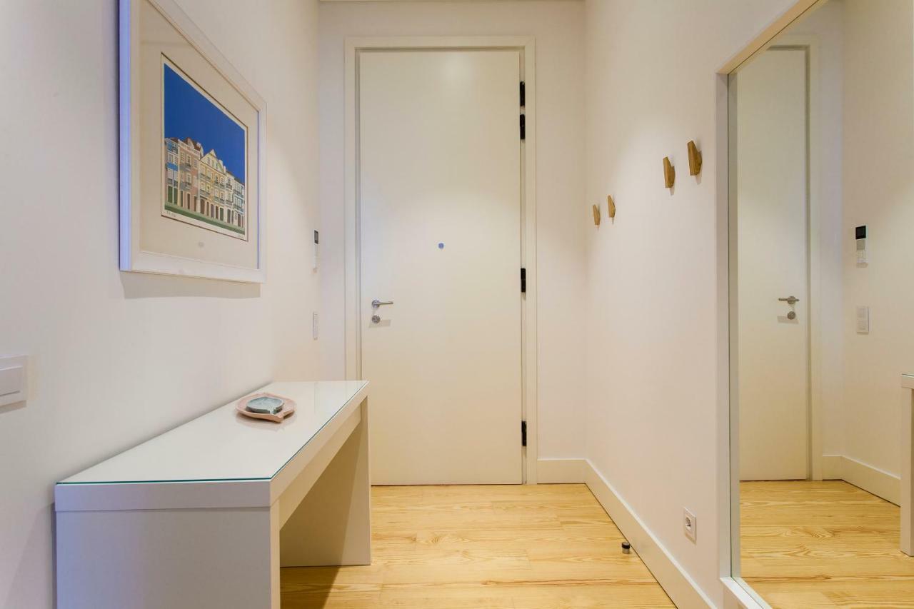 Joivy Modern 1-Bed Apt Nearby Praca Do Comercio, In Baixa Lisbon Exterior photo