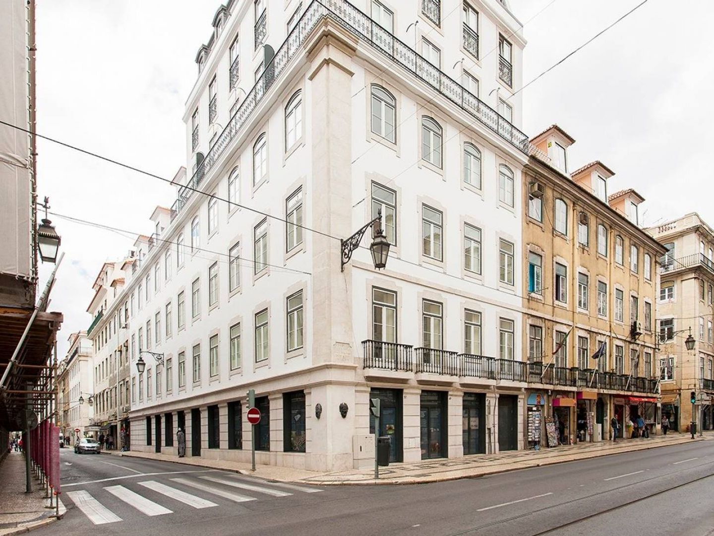 Joivy Modern 1-Bed Apt Nearby Praca Do Comercio, In Baixa Lisbon Exterior photo